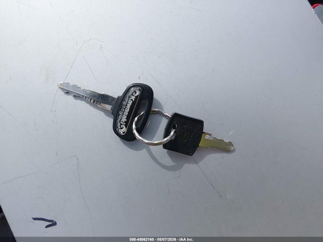 45062160 :رقم المزاد ، JKBVNAL144A028360 vin ، 2004 Kawasaki Vn1500 L مزاد بيع