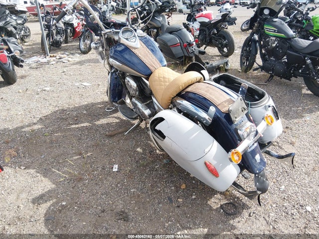 45062160 :رقم المزاد ، JKBVNAL144A028360 vin ، 2004 Kawasaki Vn1500 L مزاد بيع