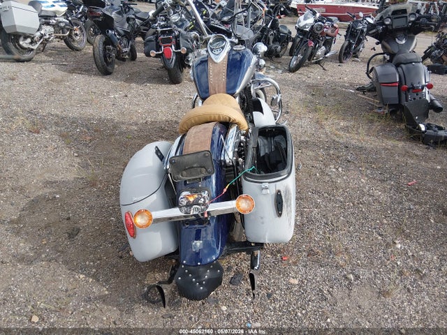 45062160 :رقم المزاد ، JKBVNAL144A028360 vin ، 2004 Kawasaki Vn1500 L مزاد بيع