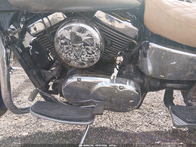 45062160 :رقم المزاد ، JKBVNAL144A028360 vin ، 2004 Kawasaki Vn1500 L مزاد بيع