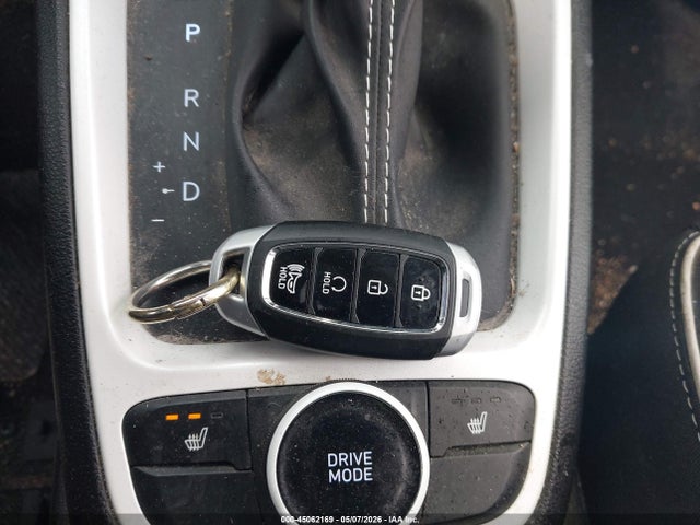 2023 Hyundai Venue Limited მანქანა იყიდება აუქციონზე, vin: KMHRC8A3XPU274388, აუქციონის ნომერი: 45062169