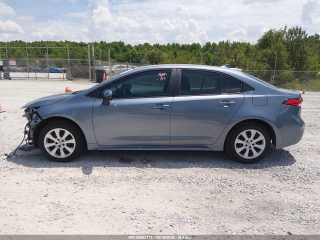 Продажа на аукционе авто 2022 Toyota Corolla Le, vin: 5YFEPMAE6NP371762, номер лота: 45062175