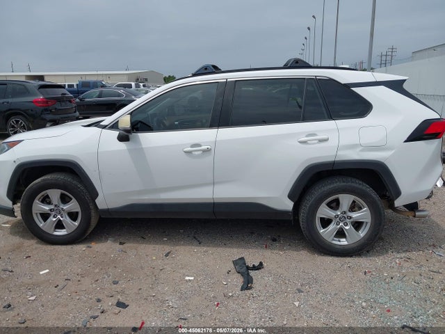 Toyota Rav4 Xle 2019 2T3W1RFV2KW006377 Image 15