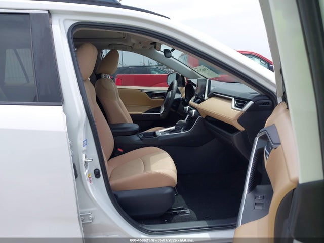 Toyota Rav4 Xle 2019 2T3W1RFV2KW006377 Image 5