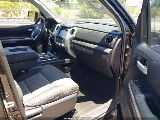 Продаж на аукціоні авто 2015 Toyota Tundra Sr5 4.6l V8, vin: 5TFRM5F17FX092877, номер лоту: 45062215