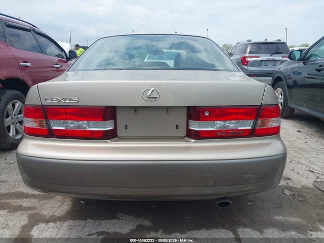 45062232 :رقم المزاد ، JT8BF28G2Y5089829 vin ، 2000 Lexus Es 300 مزاد بيع