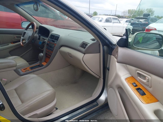 45062232 :رقم المزاد ، JT8BF28G2Y5089829 vin ، 2000 Lexus Es 300 مزاد بيع