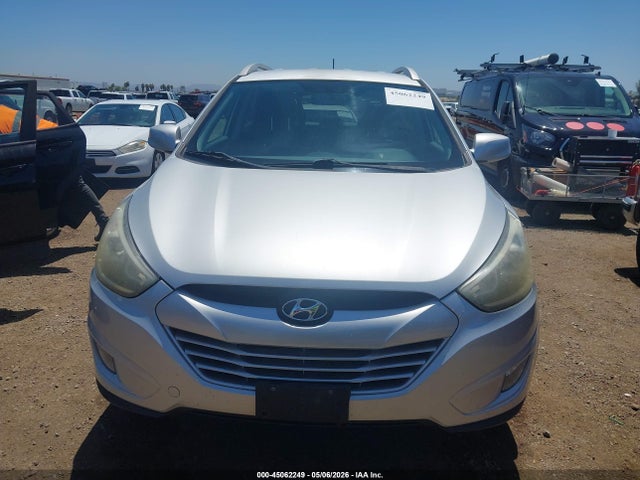 KM8JU3AG4FU007133 Hyundai TUCSON SE