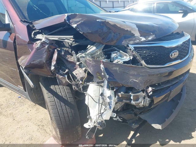 Aukcja sprzedaży 2015 Kia Sorento Lx, vin: 5XYKTCA6XFG614447, numer aukcji: 45062251