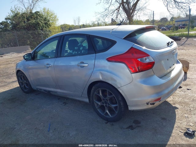 2014 Ford Focus Se მანქანა იყიდება აუქციონზე, vin: 1FADP3K28EL353935, აუქციონის ნომერი: 45062253