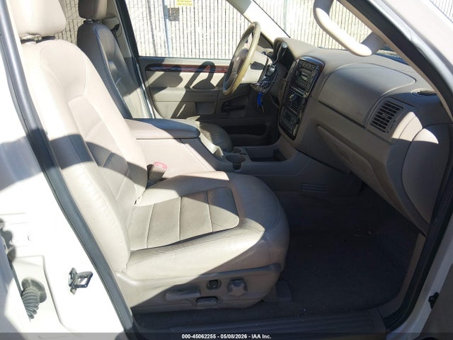 45062255 :رقم المزاد ، 1FMDU75K15ZA75264 vin ، 2005 Ford Explorer Limited مزاد بيع