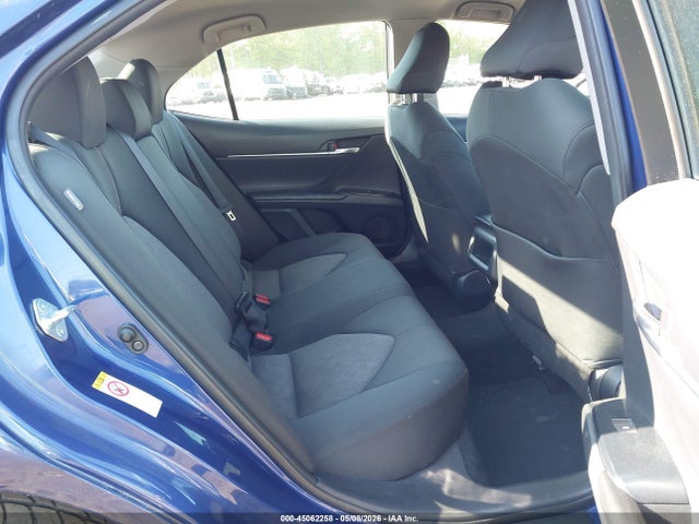 Продаж на аукціоні авто 2018 Toyota Camry Le, vin: JTNB11HK8J3013348, номер лоту: 45062258