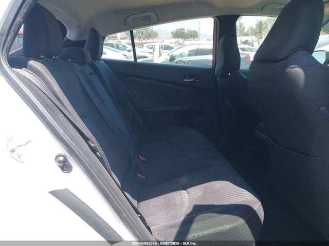 JTDKARFU0H3048354 Toyota Prius Two Eco