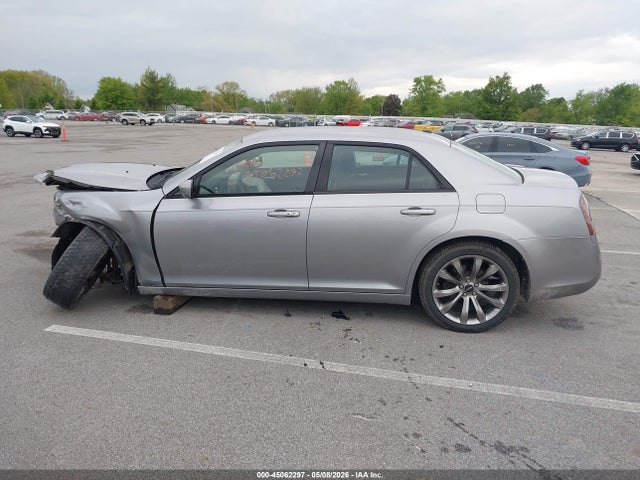 2C3CCABG2EH222146 Chrysler 300