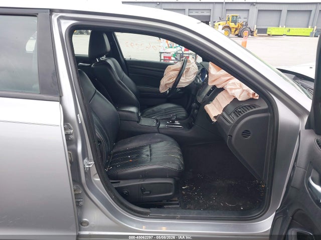 2C3CCABG2EH222146 Chrysler 300