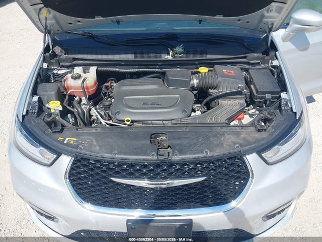 Продажа на аукционе авто 2022 Chrysler Pacifica Touring L, vin: 2C4RC1BG8NR160638, номер лота: 45062304