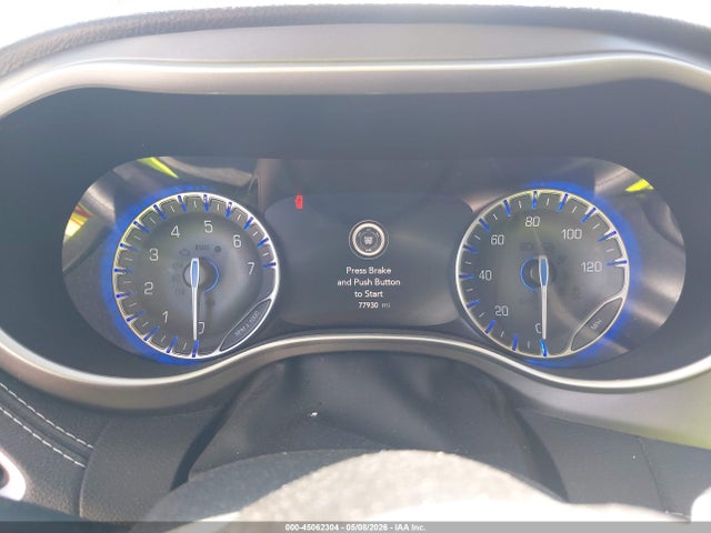 Продажа на аукционе авто 2022 Chrysler Pacifica Touring L, vin: 2C4RC1BG8NR160638, номер лота: 45062304