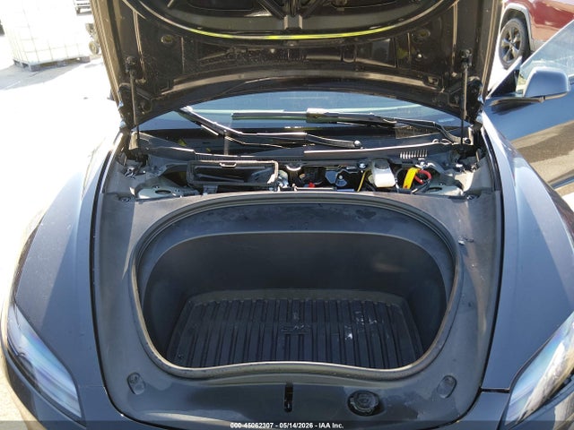 Auction sale of the 2025 Tesla Model 3 Performance All-wheel Drive, vin: 5YJ3E1ET5SF922940, lot number: 45062307