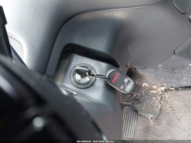 Продаж на аукціоні авто 2000 Honda Cr-v Ex, vin: JHLRD1860YC037931, номер лоту: 45062339