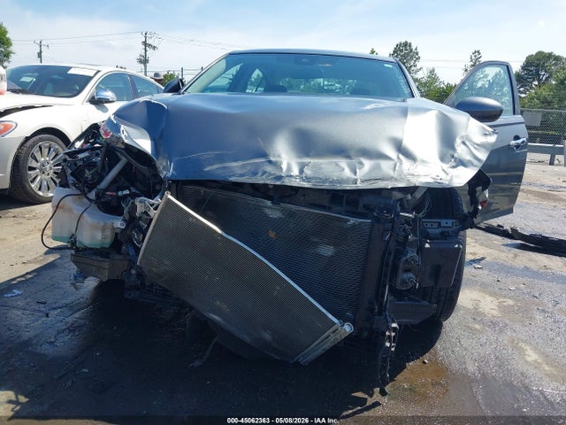 45062363 :رقم المزاد ، 1N4BL4DW9NN371390 vin ، 2022 Nissan Altima Sv Intelligent Awd مزاد بيع