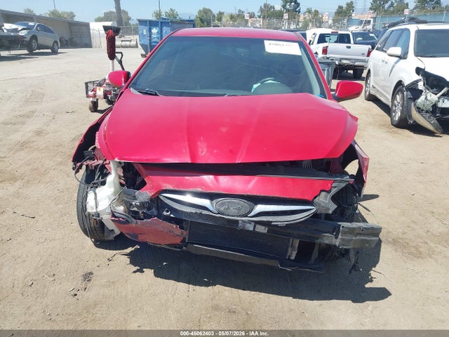 2013 Hyundai Accent Gs მანქანა იყიდება აუქციონზე, vin: KMHCT5AE0DU089591, აუქციონის ნომერი: 45062403