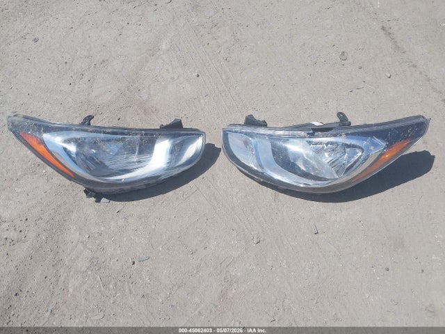 2013 Hyundai Accent Gs მანქანა იყიდება აუქციონზე, vin: KMHCT5AE0DU089591, აუქციონის ნომერი: 45062403