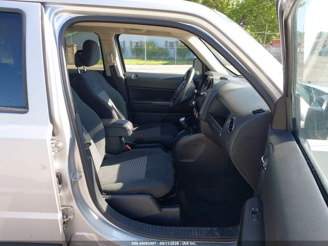 45062407 :رقم المزاد ، 1C4NJRBB5ED528302 vin ، 2014 Jeep Patriot Sport مزاد بيع