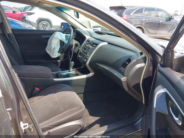 2013 Nissan Altima 2.5 S მანქანა იყიდება აუქციონზე, vin: 1N4AL3AP6DN570401, აუქციონის ნომერი: 45062482