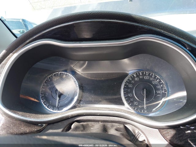 Продажа на аукционе авто 2015 Chrysler 200 C, vin: 1C3CCCCB2FN630444, номер лота: 45062483