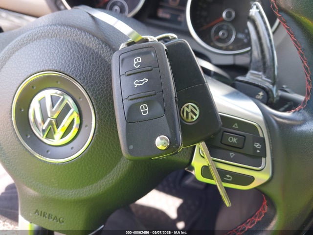 2012 Volkswagen Gti 4-door მანქანა იყიდება აუქციონზე, vin: WVWHD7AJ6CW301218, აუქციონის ნომერი: 45062486
