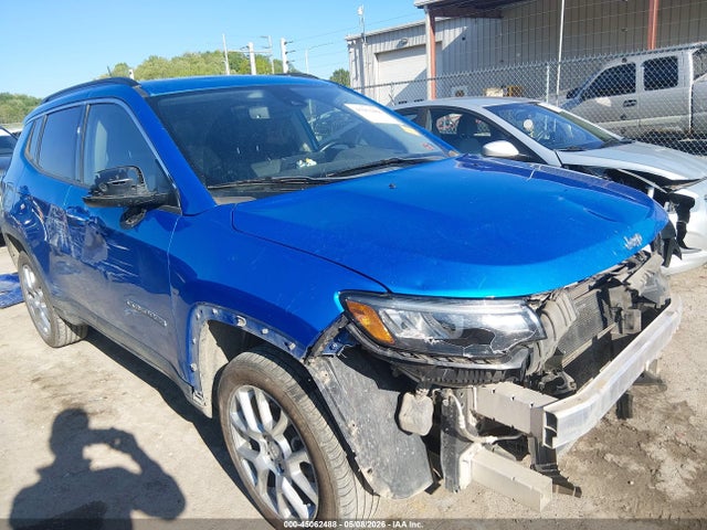 45062488 :رقم المزاد ، 3C4NJDFB8NT109092 vin ، 2022 Jeep Compass Latitude Lux 4x4 مزاد بيع