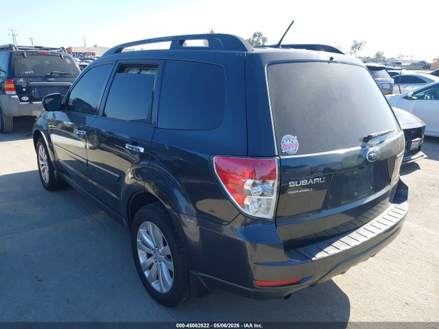 Продажа на аукционе авто 2013 Subaru Forester 2.5x Premium, vin: JF2SHADC8DH445624, номер лота: 45062522