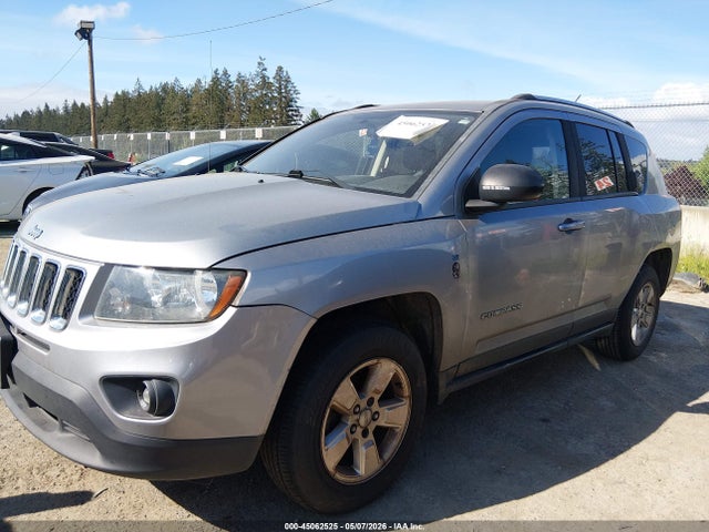 1C4NJCBA5ED882423 Jeep Compass Sport