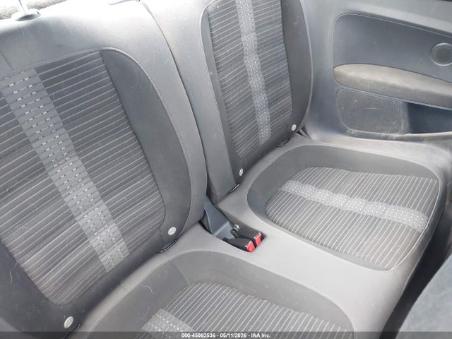 45062536 :رقم المزاد ، 3VWVT7AT6EM637880 vin ، 2014 Volkswagen Beetle 2.0t R-line مزاد بيع