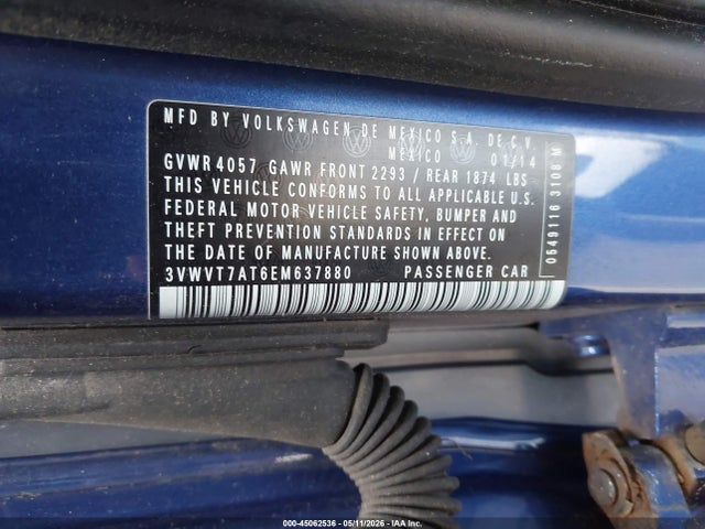 45062536 :رقم المزاد ، 3VWVT7AT6EM637880 vin ، 2014 Volkswagen Beetle 2.0t R-line مزاد بيع