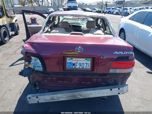 1997 Toyota Avalon Xls მანქანა იყიდება აუქციონზე, vin: 4T1BF12BXVU165402, აუქციონის ნომერი: 45062540