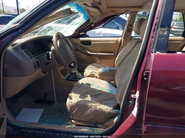 1997 Toyota Avalon Xls მანქანა იყიდება აუქციონზე, vin: 4T1BF12BXVU165402, აუქციონის ნომერი: 45062540