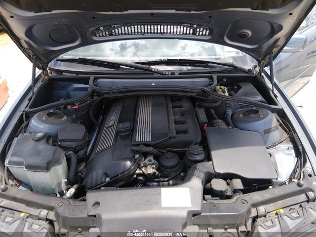 45062550 :رقم المزاد ، WBABS334X2JY43488 vin ، 2002 Bmw 325ci مزاد بيع