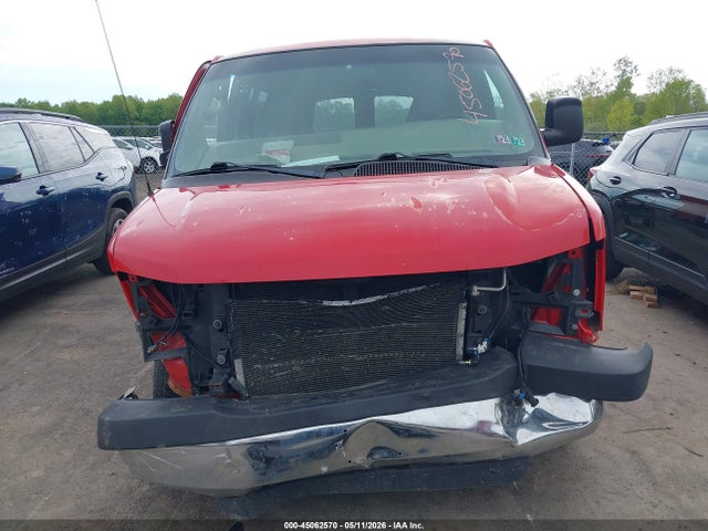 45062570 :رقم المزاد ، 1GCGG25U341147429 vin ، 2004 Chevrolet Express مزاد بيع
