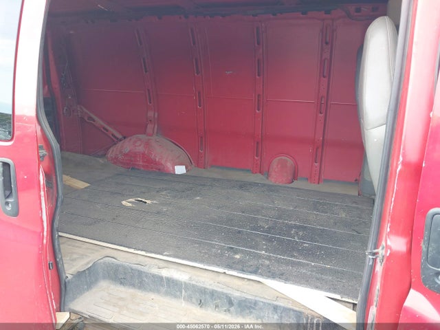 45062570 :رقم المزاد ، 1GCGG25U341147429 vin ، 2004 Chevrolet Express مزاد بيع