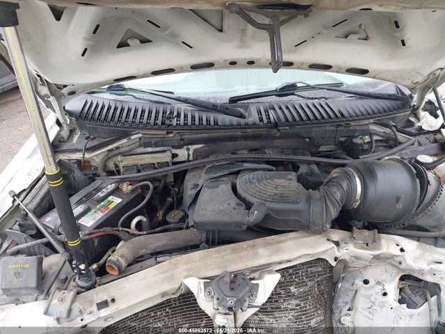 45062572 :رقم المزاد ، 1FMPU16L44LB69898 vin ، 2004 Ford Expedition Nbx/xlt مزاد بيع