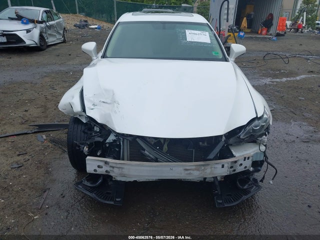 Lexus IS 300 2016 JTHCM1D20G5002295 Image 6