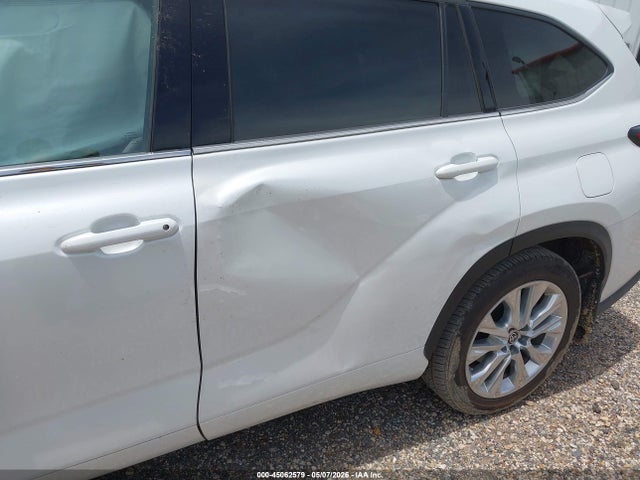 45062579 :رقم المزاد ، 5TDYARAH0PS520943 vin ، 2023 Toyota Highlander Hybrid Limited مزاد بيع