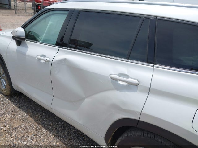 45062579 :رقم المزاد ، 5TDYARAH0PS520943 vin ، 2023 Toyota Highlander Hybrid Limited مزاد بيع