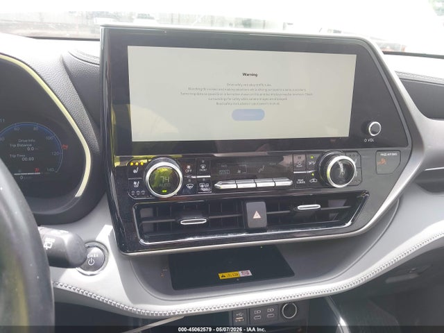 45062579 :رقم المزاد ، 5TDYARAH0PS520943 vin ، 2023 Toyota Highlander Hybrid Limited مزاد بيع