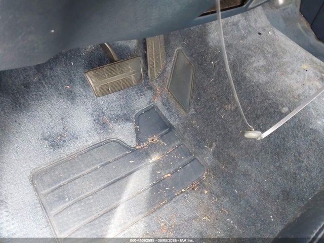 Aukcja sprzedaży 1999 Chevrolet Suburban 1500 Lt, vin: 3GNEC16RXXG130647, numer aukcji: 45062588