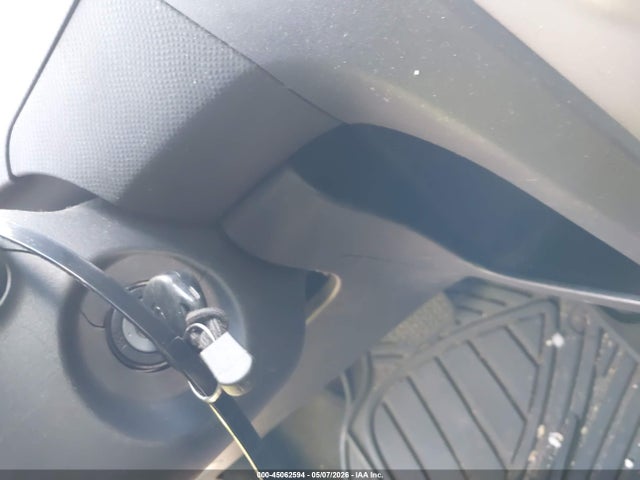 45062594 :رقم المزاد ، JTDKT4K37A5305305 vin ، 2010 Toyota Yaris مزاد بيع
