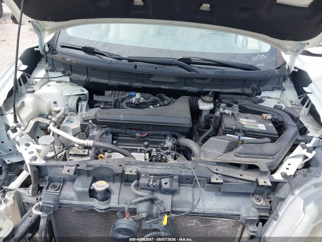 JN8AT2MT0HW141420 Nissan ROGUE SV