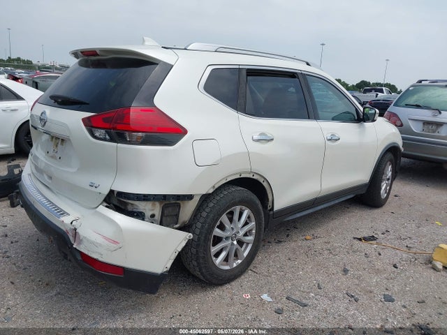 JN8AT2MT0HW141420 Nissan ROGUE SV