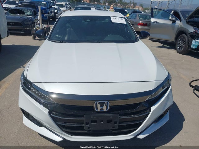 1HGCV3F28NA032187 Honda Accord Hybrid Sport